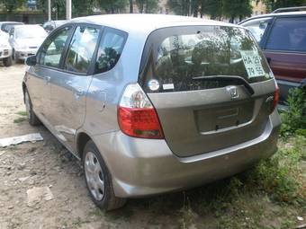 2005 Honda Fit Pictures