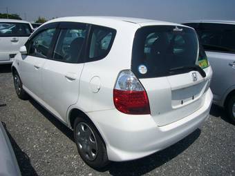 2005 Honda Fit Photos