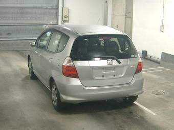 2005 Honda Fit Pictures