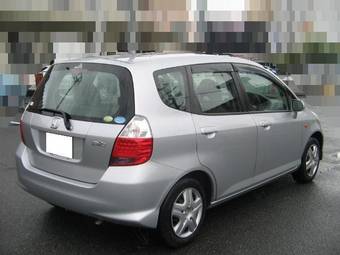 2005 Honda Fit Photos
