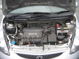 2005 Honda Fit Pictures