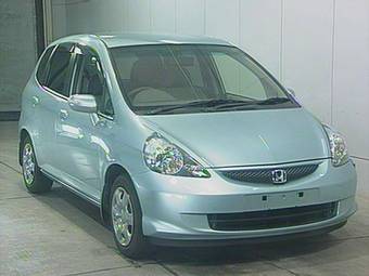 2005 Honda Fit Photos