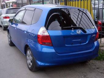 2005 Honda Fit Pictures