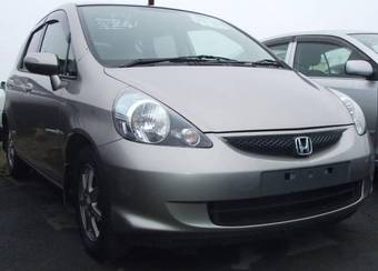 2005 Honda Fit Pics