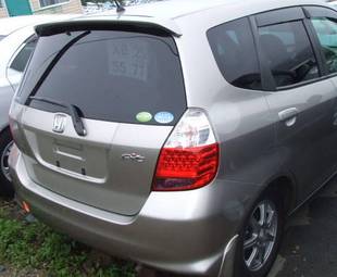 2005 Honda Fit Pictures