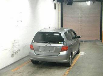 2005 Honda Fit Photos