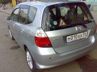 2005 Honda Fit Photos