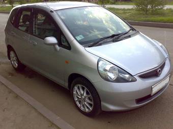 2005 Honda Fit Pictures