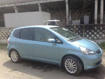 2005 Honda Fit Pictures