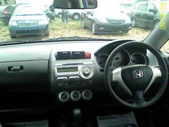 2005 Honda Fit Photos