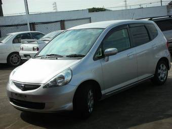 2005 Honda Fit Pictures