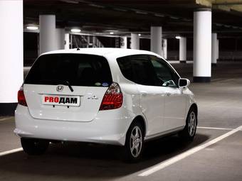 2005 Honda Fit Pictures