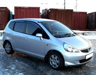 2005 Honda Fit Photos