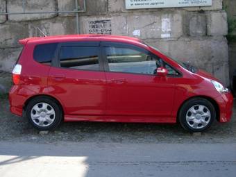 2005 Honda Fit Pictures