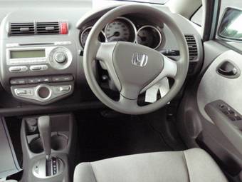 2006 Honda Fit Photos