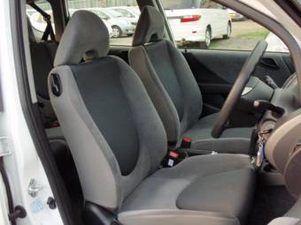 2006 Honda Fit Photos