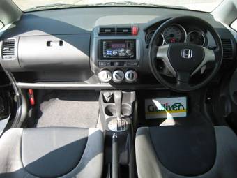 2006 Honda Fit Pictures