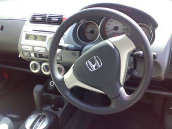2006 Honda Fit Images