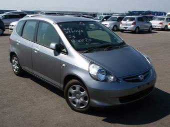 2006 Honda Fit Photos