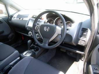 2006 Honda Fit Pictures