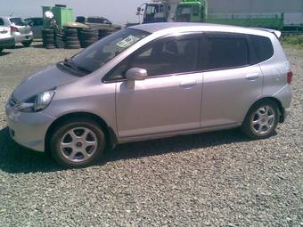 2006 Honda Fit Pictures