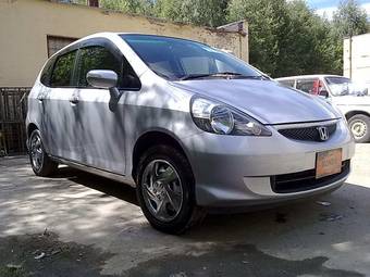 2006 Honda Fit Photos