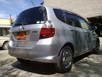 2006 Honda Fit Pictures