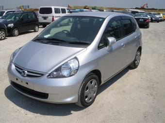 2006 Honda Fit Pictures