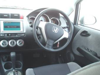 2006 Honda Fit Photos