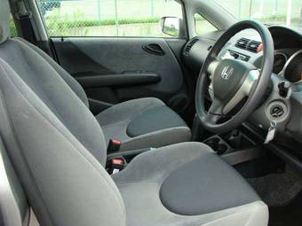 2006 Honda Fit Pictures