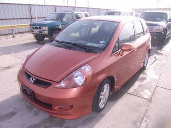 2007 Honda Fit Photos