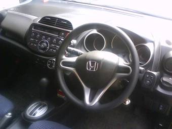 2008 Honda Fit Photos