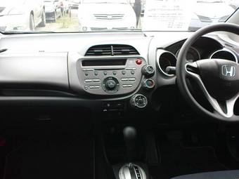 2008 Honda Fit Wallpapers