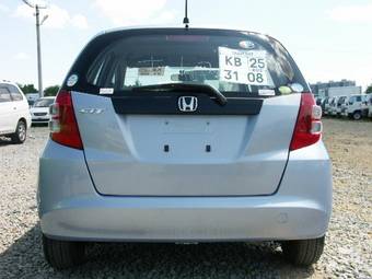 2008 Honda Fit Photos