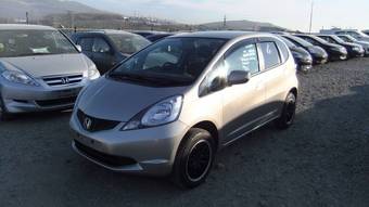 2010 Honda Fit Photos