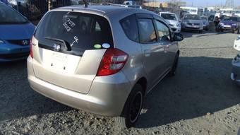 2010 Honda Fit Pictures