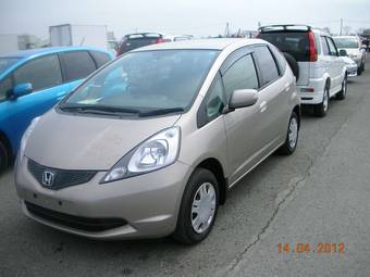 2010 Honda Fit Pictures