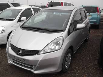 2010 Honda Fit Pictures
