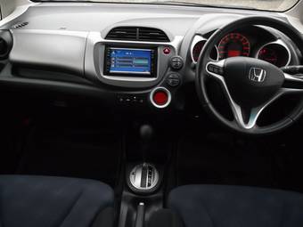 2010 Honda Fit Wallpapers