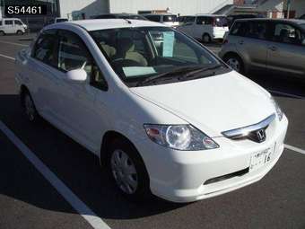 2002 Honda Fit Aria Pictures