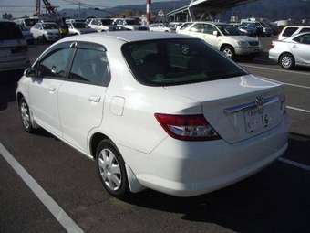 2002 Honda Fit Aria Pictures