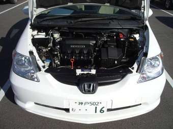 2002 Honda Fit Aria Photos