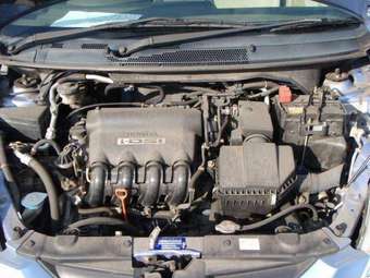 2002 Honda Fit Aria Photos