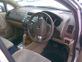 2002 Honda Fit Aria Pics