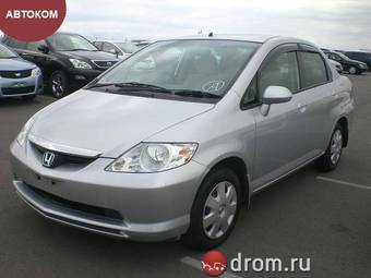 2002 Honda Fit Aria Photos