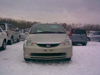 2002 Honda Fit Aria Pictures