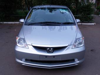 2002 Honda Fit Aria Pictures
