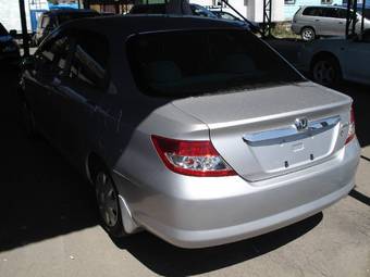 2002 Honda Fit Aria Pictures