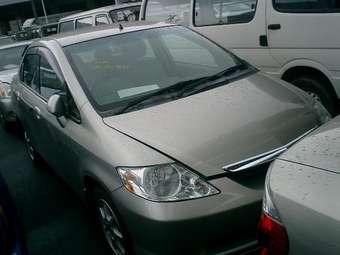 2003 Honda Fit Aria Photos