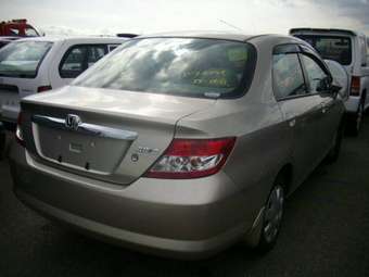 2003 Honda Fit Aria Pictures